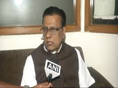 
      
      BJP leader NV Subhash asks Telangana government to imple
      
      