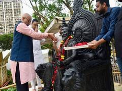 
      
      Maharashtra governor pays tribute to Shivaji Maharaj
      
      