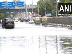 
      
      Waterlogging persists at several parts in Delhi after heavy rain
      
      