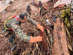 
      
      Search operation enters Day 5 in Wayanad, death toll at 308
      
      