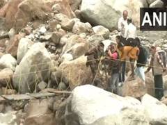 
      
      Himachal Pradesh: Army sets up temporary bridges for rescue work
      
      
