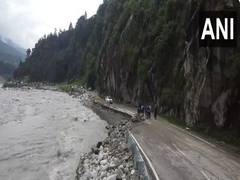 
      
      Kullu-Manali Highway open to one-way traffic
      
      