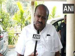 
      
      HD Kumaraswamy takes on Karnataka govt, questions promise over tr
      
      