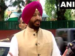 
      
      Ravneet Singh Bittu appeals to Jaishankar to safeguard Gurdwaras
      
      