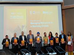 
      
      84 per cent of Indian districts are exposed to extreme heat wave
      
      