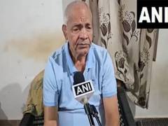 
      
      Will try talking to Vinesh about 2028 Olympics: Mahavir Phogat
      
      