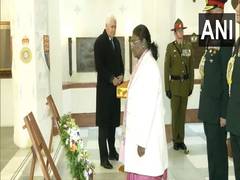 
      
      Prez Murmu lays wreath at Pukeahu National War Memorial Park
      
      