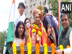 
      
      Paris Olympics medalist Swapnil Kusale holds roadshow in Pune
      
      