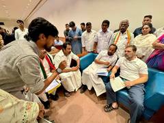 
      
      Rahul Gandhi meets delegations of fishermen
      
      