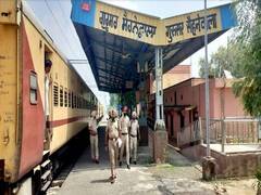 
      
      Punjab police conduct search operations at 170 railway stations 
      
      