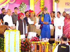
      
      MP CM Mohan Yadav transfers Rs 1897 crore to Ladli Behnas
      
      