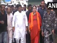 
      
      Sukanta Majumdar, Agnimitra Paul visit residence of victim
      
      