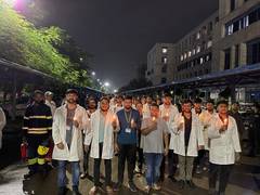
      
      MP: Protest at AIIMS Bhopal over death of woman doctor
      
      