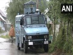 
      
      Search operation underway after 2 soldiers die in Anantnag encounter
      
      