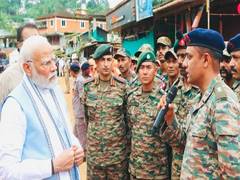 
      
      Indian Army: PM Modi was briefed on the progress in Wayanad
      
      