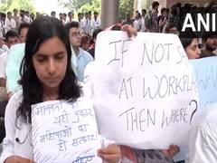 
      
      Doctors strike continues demand CBI probe into rape-murder of junior doctor
      
      