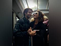 
      
      RajKummar Rao drops adorable pic with most ‘khubsoorat Stree’
      
      