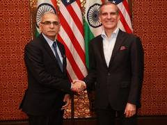 
      
      Eric Garcetti extends wishes to Vinay Kwatra on assuming charge a
      
      