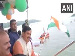 
      
      CM Mohan Yadav participates Tiranga Yatra program at Boat Club
      
      