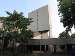 
      
      Indian Institute of Foreign Trade contemplating campus in Dubai
      
      