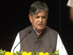 
      
      Punjab Governor Gulab Chand Kataria extends heartfelt felicitatio
      
      