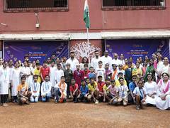 
      
      PKL stars Pardeep, Maninder take part in flag hoisting ceremony
      
      