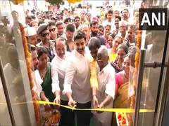 
      
      Andhra Minister Nara Lokesh inaugurates 'Anna Canteen' in Guntur
      
      