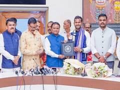 
      
      Odisha CM felicitates Amit Rohidas for Olympic bronze
      
      