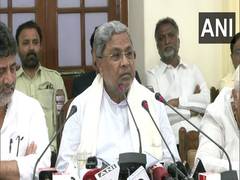
      
      MUDA 'scam': Karnataka CM Siddaramaiah slams Governor's decision 
      
      