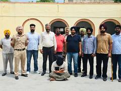 
      
      Punjab Police arrest cross-border drug smuggler 
      
      