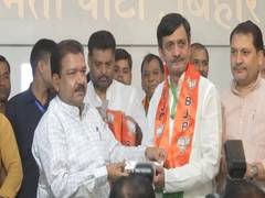 
      
      Bihar: Former MLA Sunil Pandey joins BJP in Patna
      
      