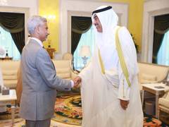 
      
      EAM Jaishankar calls on Crown Prince of Kuwait
      
      