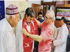 
      
      J-K Polls: Former MLC Javaid Mirchal joins Farooq Abdullah-led NC
      
      
