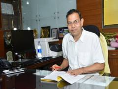
      
      Ashok Kumar Singh takes over charge as Director General, ESIC
      
      