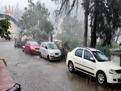 
      
      Tamil Nadu:  Heavy downpour in Ootty
      
      