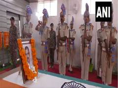 
      
      J-K: Anti-terror operation against militiatants continues for sec
      
      