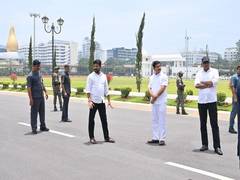 
      
      Reddy Inspects Secretariat premises for Telangana Talli statue 
      
      