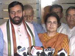 
      
      CM Saini extends wishes to Kiran Choudhary on filing nomination 
      
      