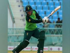 
      
      WBBL: Lizelle Lee extends her stay with Hobart Hurricanes 
      
      