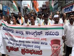 
      
      Congress accuses BJP of playing 'Dalit card' as party stages prot
      
      