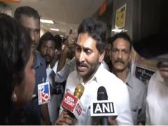 
      
      Andhra factory explosion: YS Jagan Reddy meets injured workers
      
      