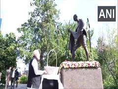 
      
      PM Modi pays floral tributes to Mahatma Gandhi in Kyiv
      
      