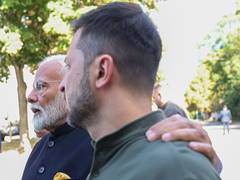 
      
      Prime Minister meets Ukraine President Zelenskyy
      
      