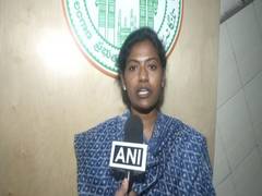 
      
      Telangana: Women journalist file complaint at Women's Commission
      
      