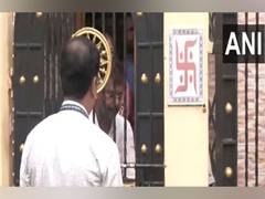 
      
      CBI conducts searches at premises of ex-RG Kar College Principal
      
      
