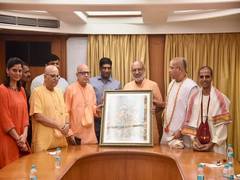
      
      Maharashtra Governor visits Radha Ras Bihari Temple 
      
      