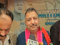 
      
      BJP candidate from Anantnag East, Veer Saraf exudes confidence
      
      
