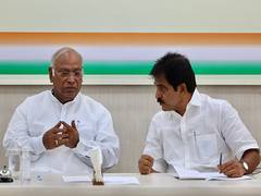 
      
      Congress announces first list of nine candidates for J-K polls
      
      