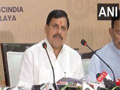 
      
      MP CM Mohan Yadav attends Regional Industry Conclave in Gwalior
      
      