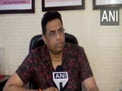 
      
      BJP's Saumitra Khan claims “Mamata Banerjee might block ‘Siliguri
      
      